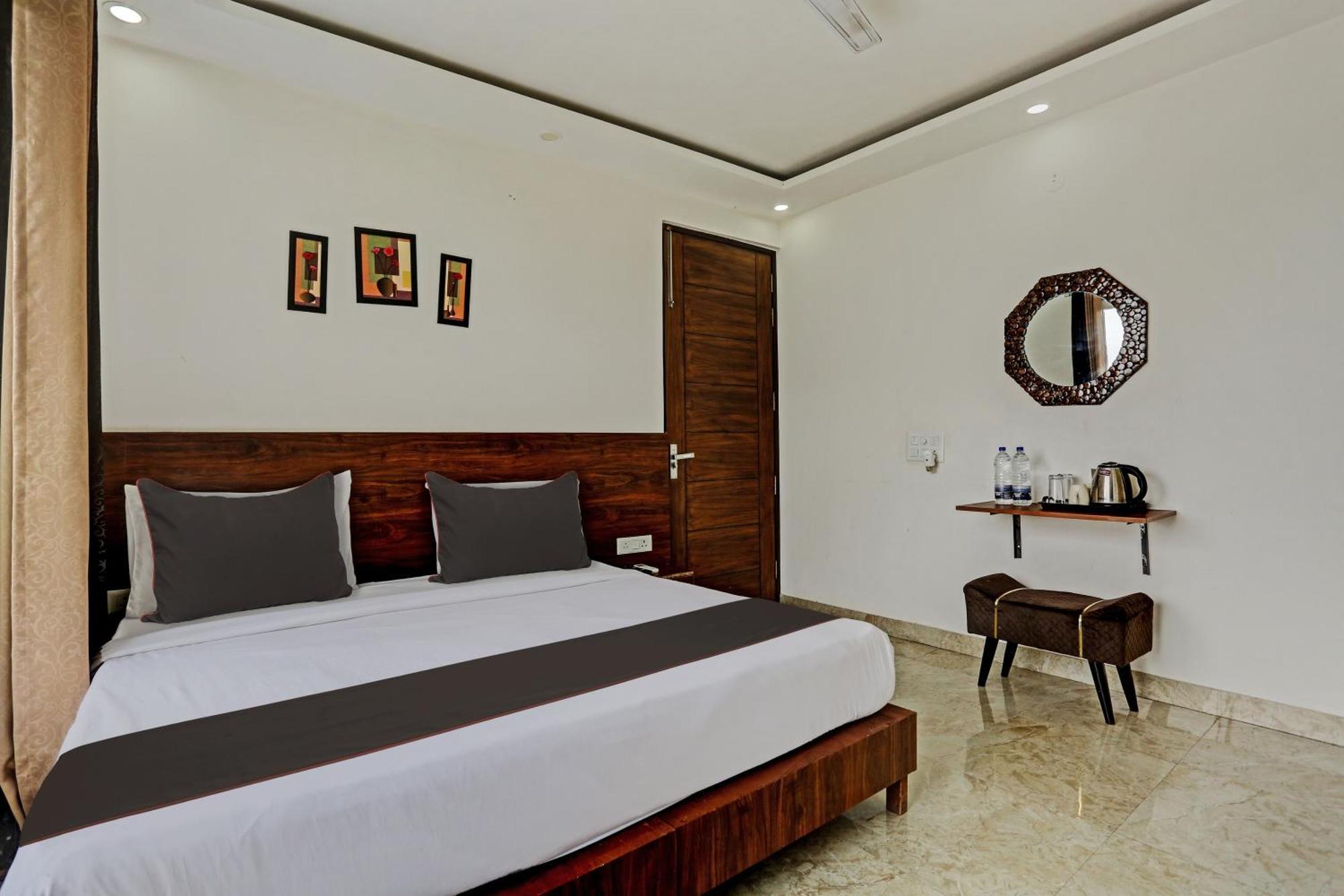 Hotel O Vikrant Residency グルガウン エクステリア 写真