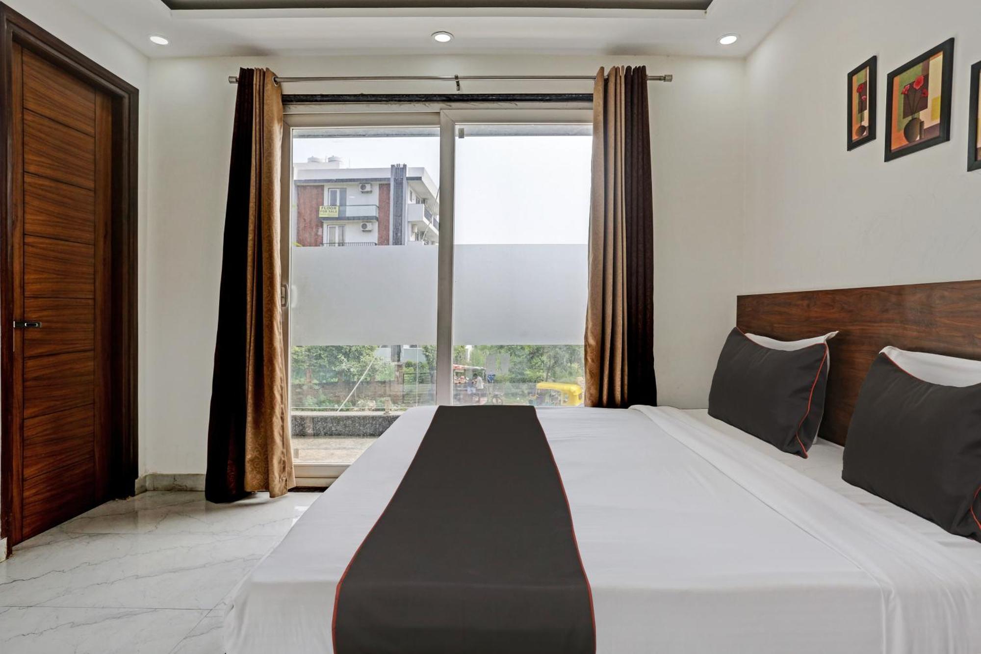 Hotel O Vikrant Residency グルガウン エクステリア 写真