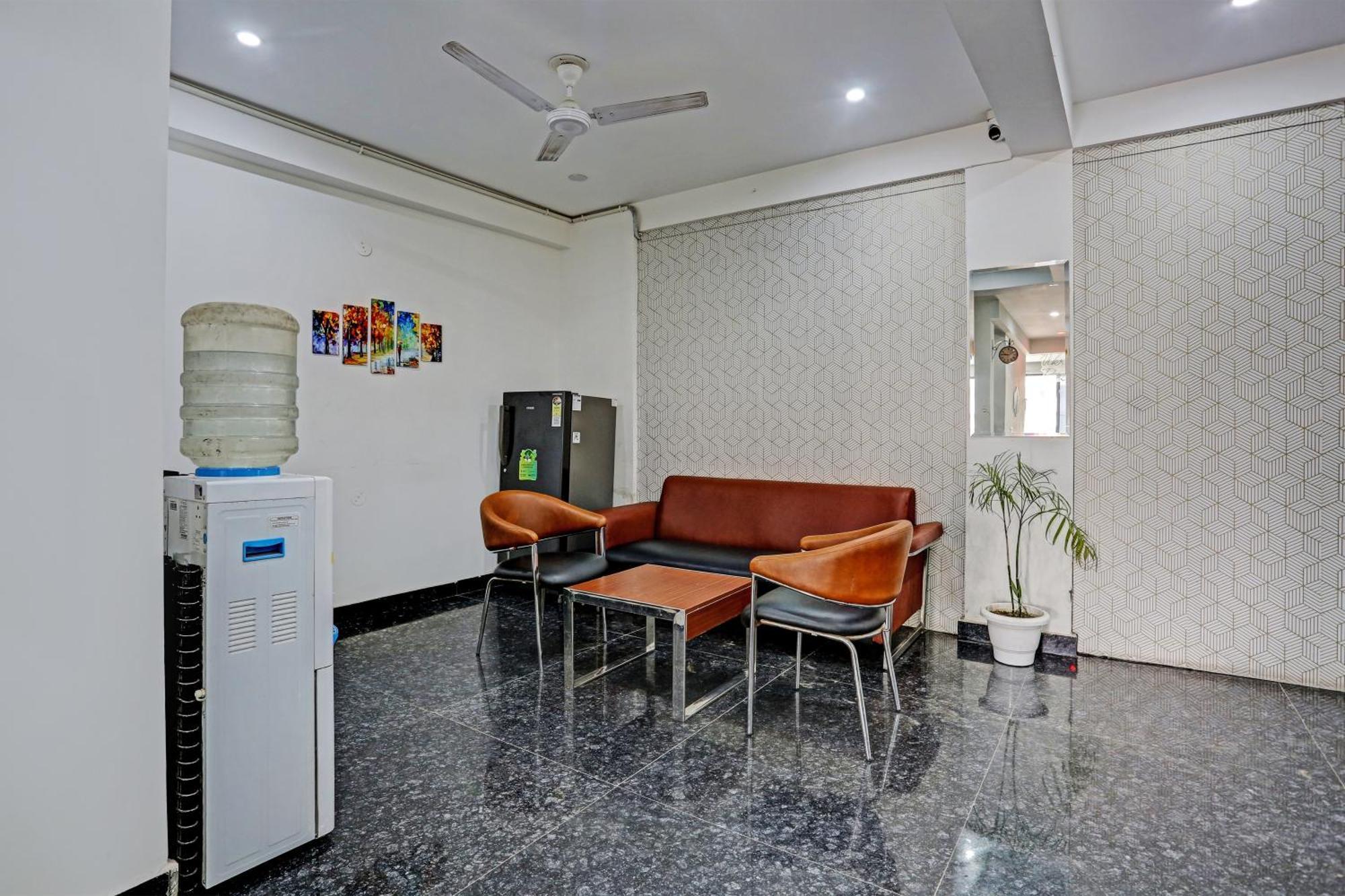 Hotel O Vikrant Residency グルガウン エクステリア 写真